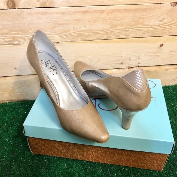 Life Stride - Klarissa Womens Tan Wide Pumps Heels - Picture 10 of 10